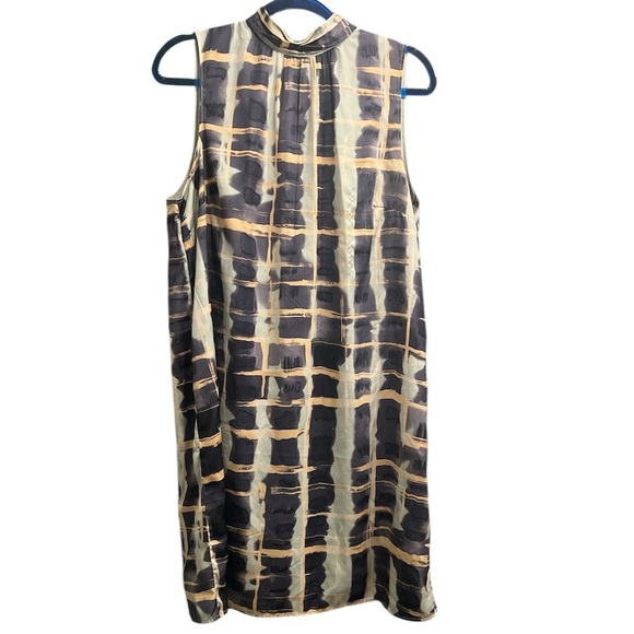 H&M Geometric Print Shift Dress - Size Medium - Picture 2 of 9